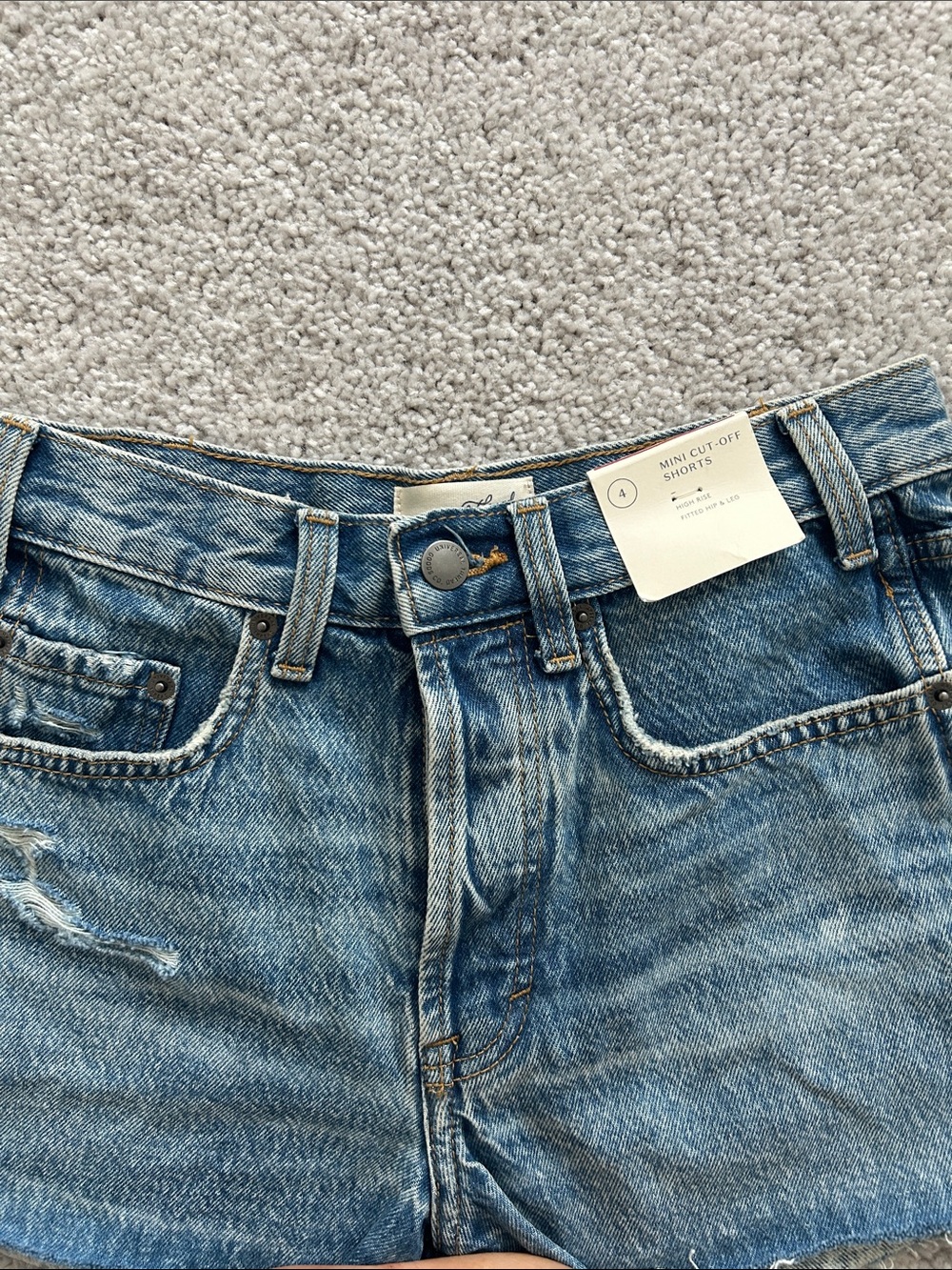 Universal Thread High Rise Mini Cut Off Shorts - Picture 3 of 6